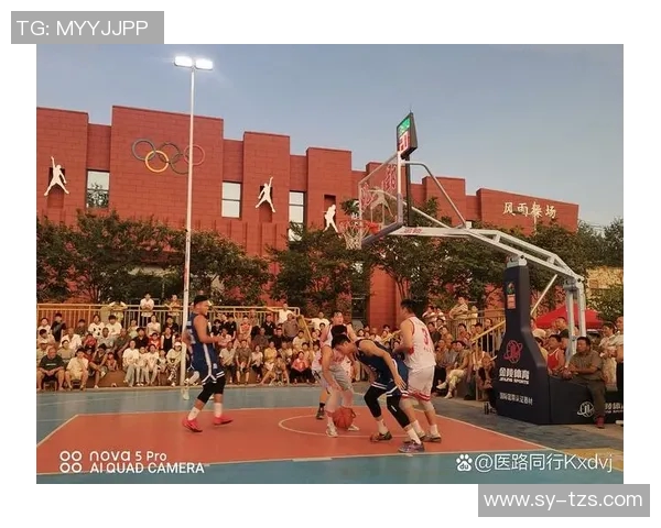 今日体育焦点：篮球足球赛场激情四溢 热点新闻速递与赛况回顾